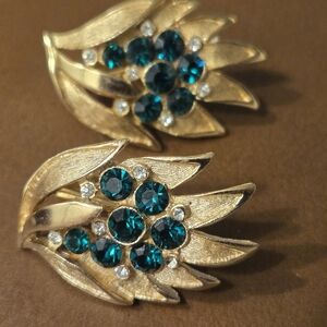 Trifari Gold-Tone Earrings with Teal and Clear Crystals
